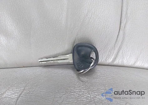 2008 Hyundai Sonata Limited V6/Se V6 z USA, uszkodzony, nr VIN 5NPEU46F18H355948